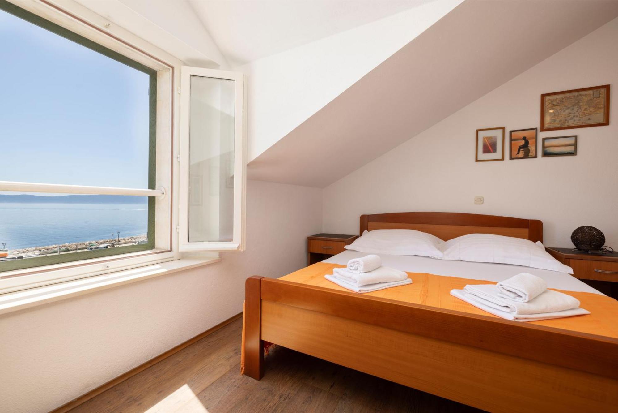 Jasminka Apartments Podgora Eksteriør billede