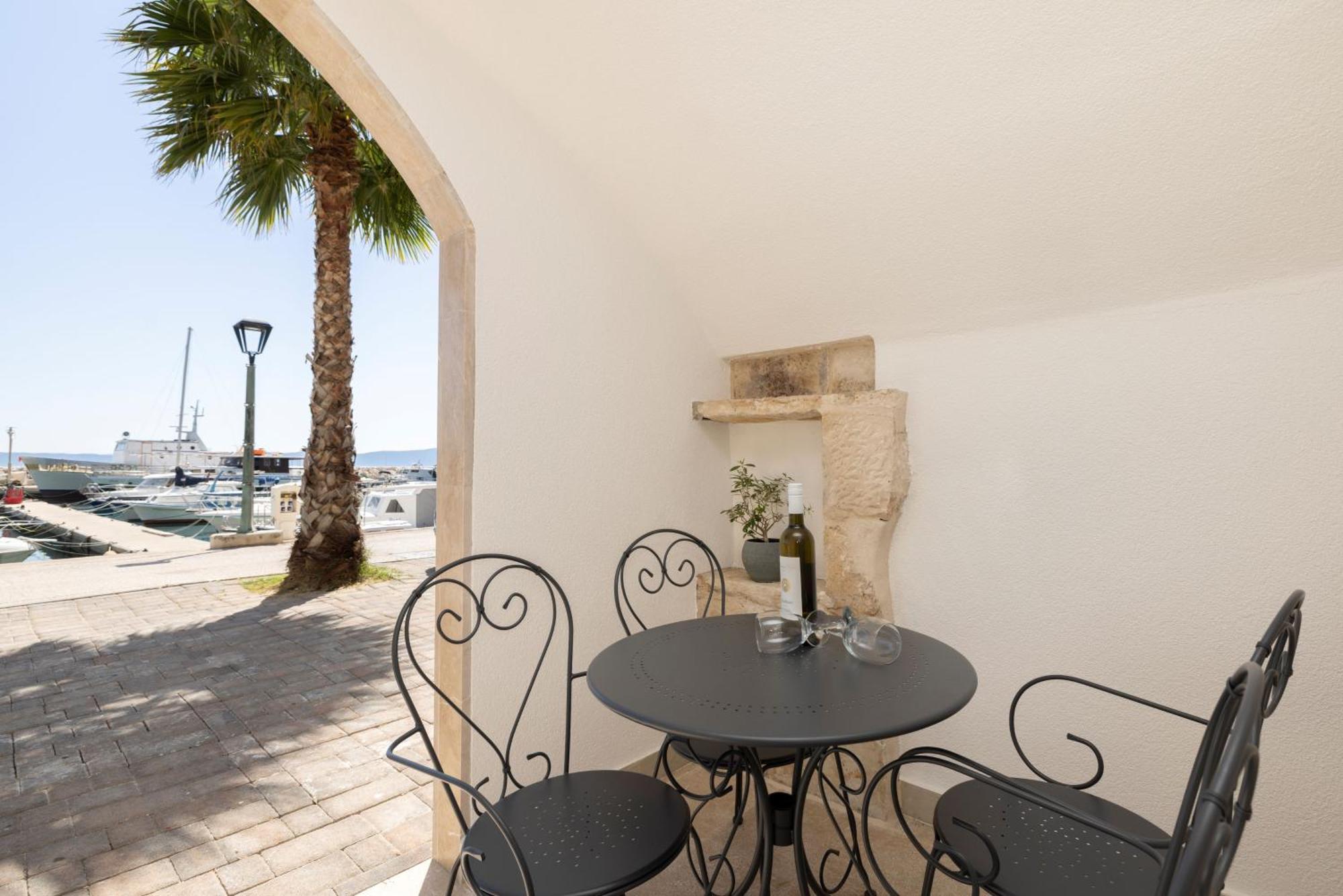 Jasminka Apartments Podgora Eksteriør billede